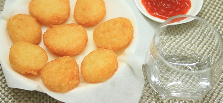 Cách làm xôi chiên phồng cốt dừa giòn thơm – béo ngậy